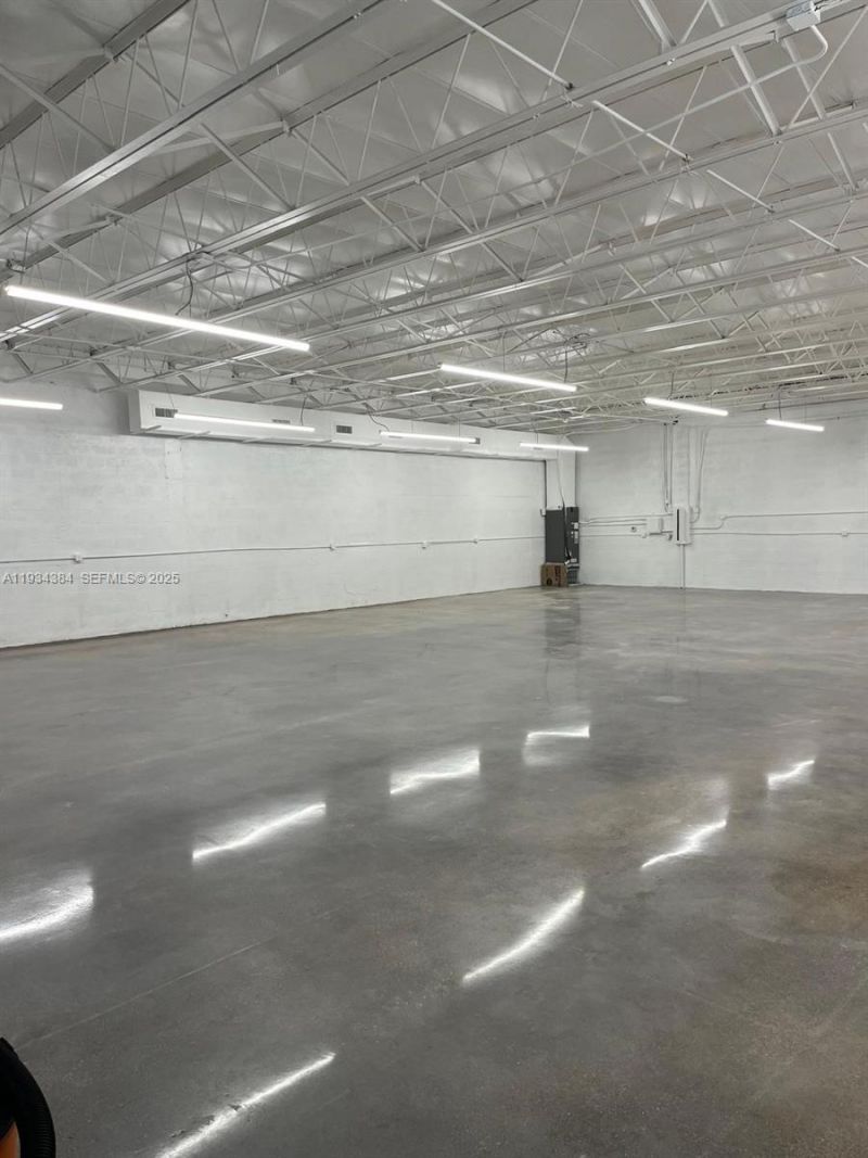 101 NW 20th St, Miami, FL 33127 Photo