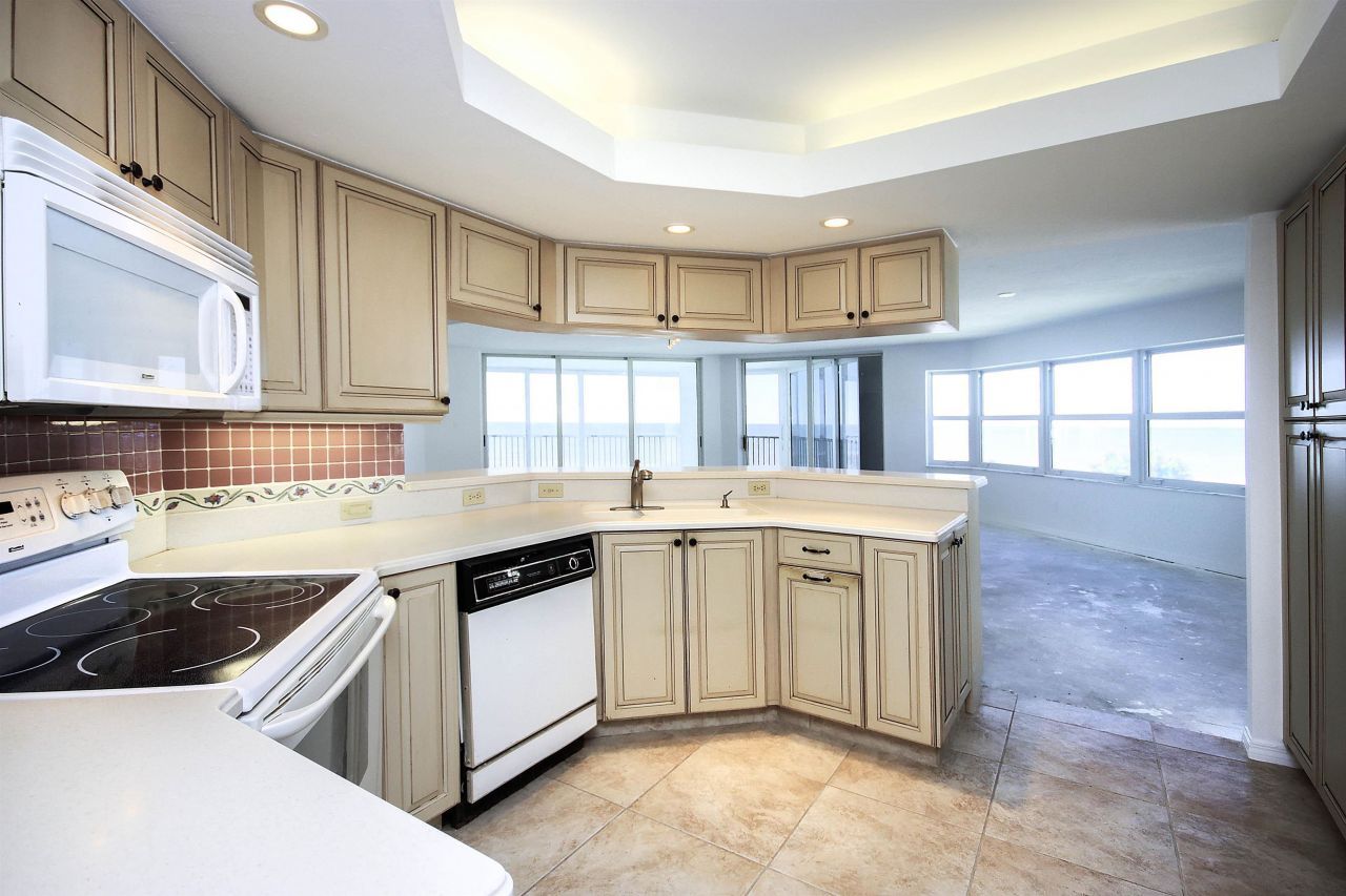 3215 West Gulf Drive, Unit A202, Sanibel, FL 33957 Photo