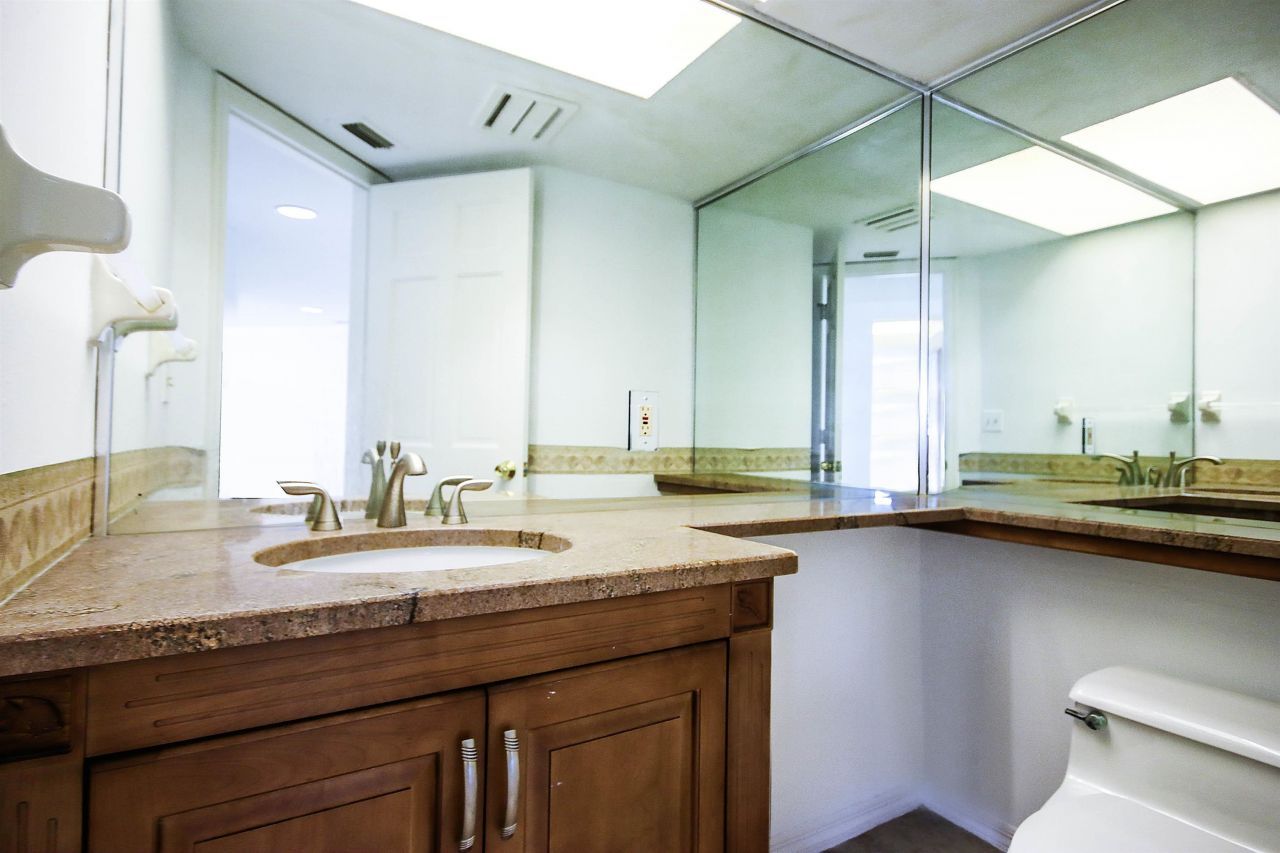 3215 West Gulf Drive, Unit A202, Sanibel, FL 33957 Photo