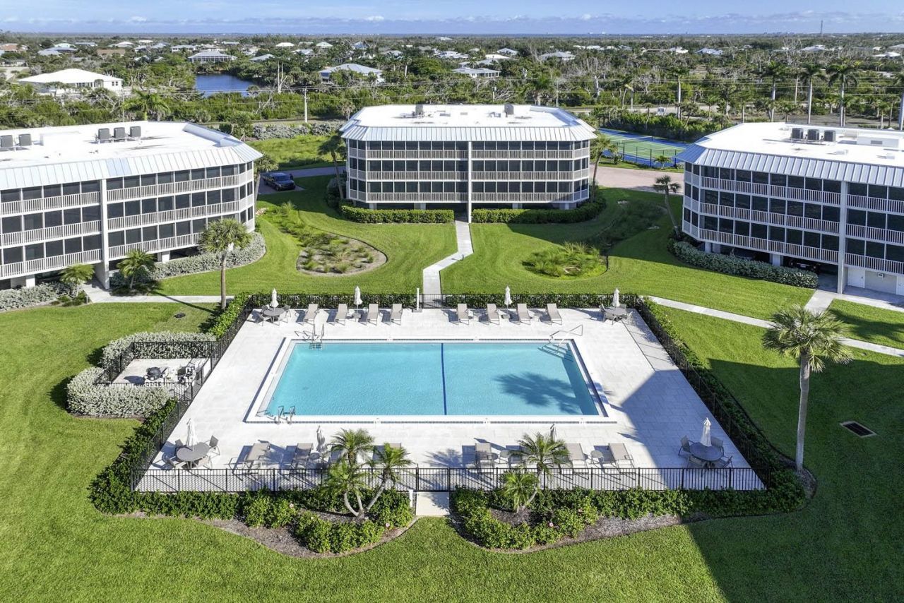 3215 West Gulf Drive, Unit A202, Sanibel, FL 33957 Photo