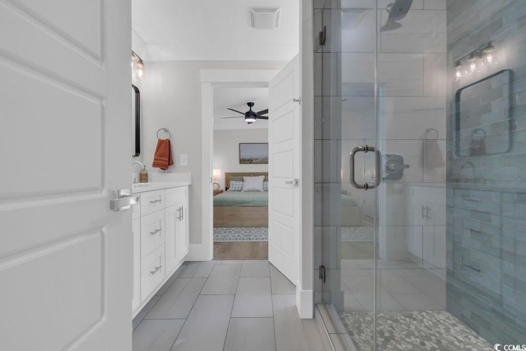 913 S Dogwood Dr. S Photo 24