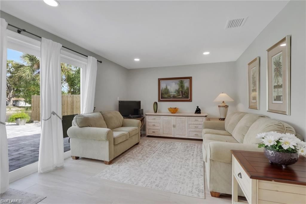 829 107th Ave N, Naples, FL 34108 Photo