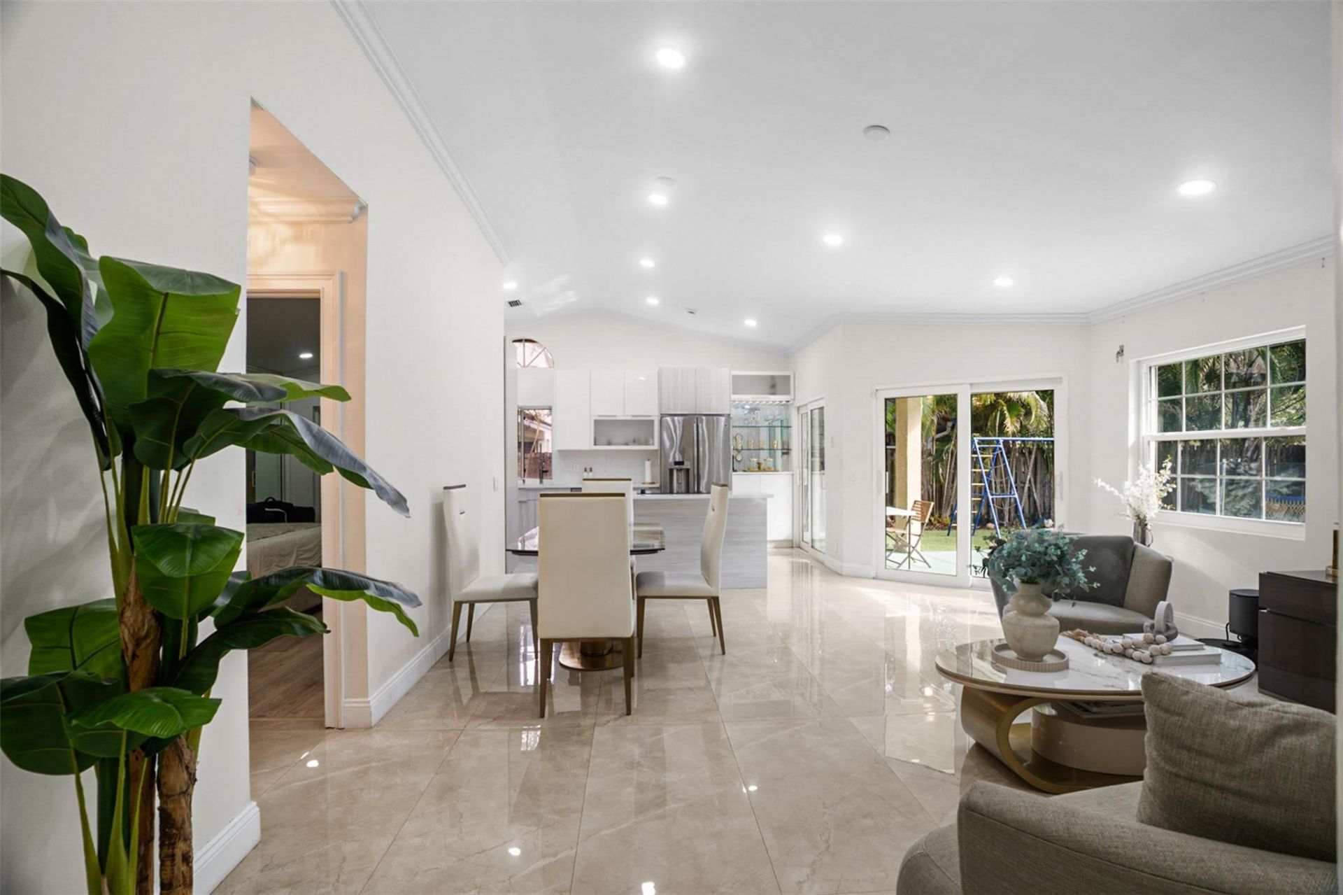 1427 Seagrape Circle, Weston, FL 33326 Photo