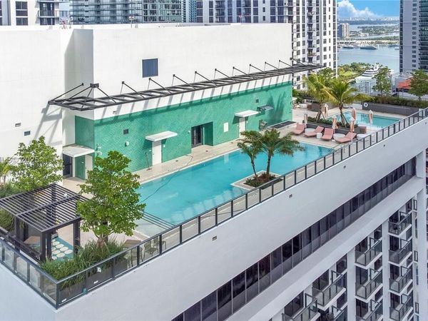 11 NE 6 Street, Unit 2201, Miami, FL 33132