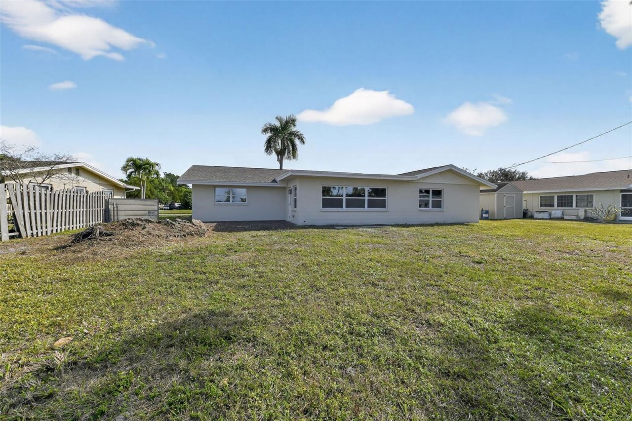 6224 7th Avenue Drive W, Bradenton, FL 34209 Photo