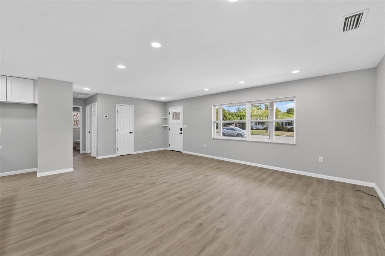 6224 7th Avenue Drive W, Bradenton, FL 34209 Photo