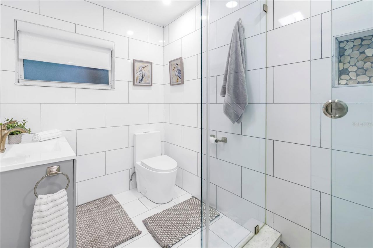 224 6th Avenue N, Unit 7, Saint Petersburg, FL 33701 Photo