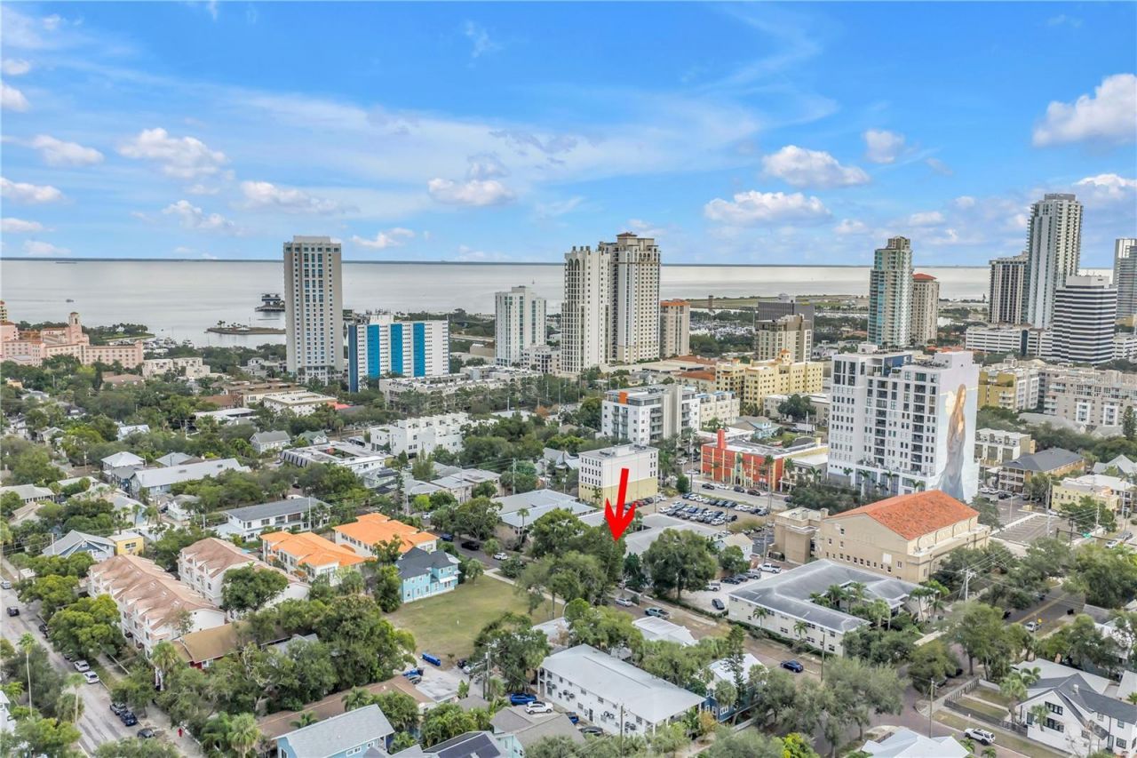 224 6th Avenue N, Unit 7, Saint Petersburg, FL 33701 Photo