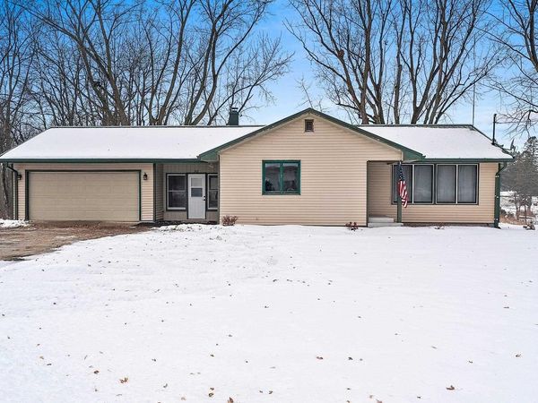 905 WASHINGTON STREET, Fremont, WI 54940