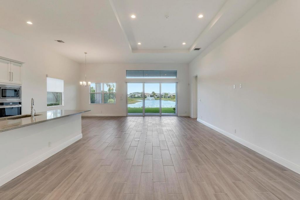 9998 N Regency Way, Palm Beach Gardens, FL 33412 Photo