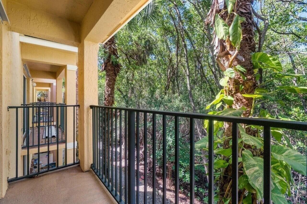 1100 Scotia Drive, Unit 105, Hypoluxo, FL 33462 Photo