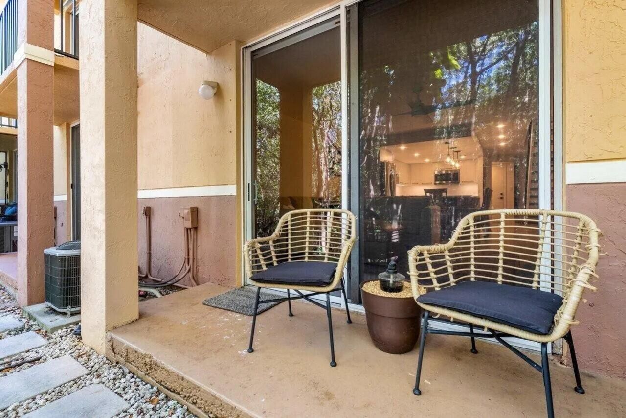 1100 Scotia Drive, Unit 105, Hypoluxo, FL 33462 Photo