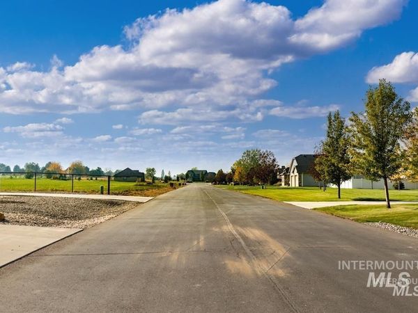 2537 E 3753, Twin Falls, ID 83301