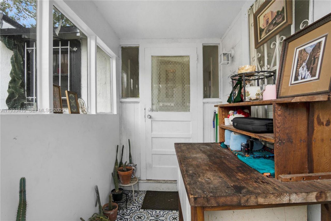 9210 NW 4th Ave , Miami, FL 33150 Photo