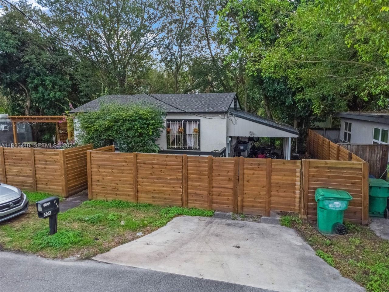 9210 NW 4th Ave , Miami, FL 33150 Photo