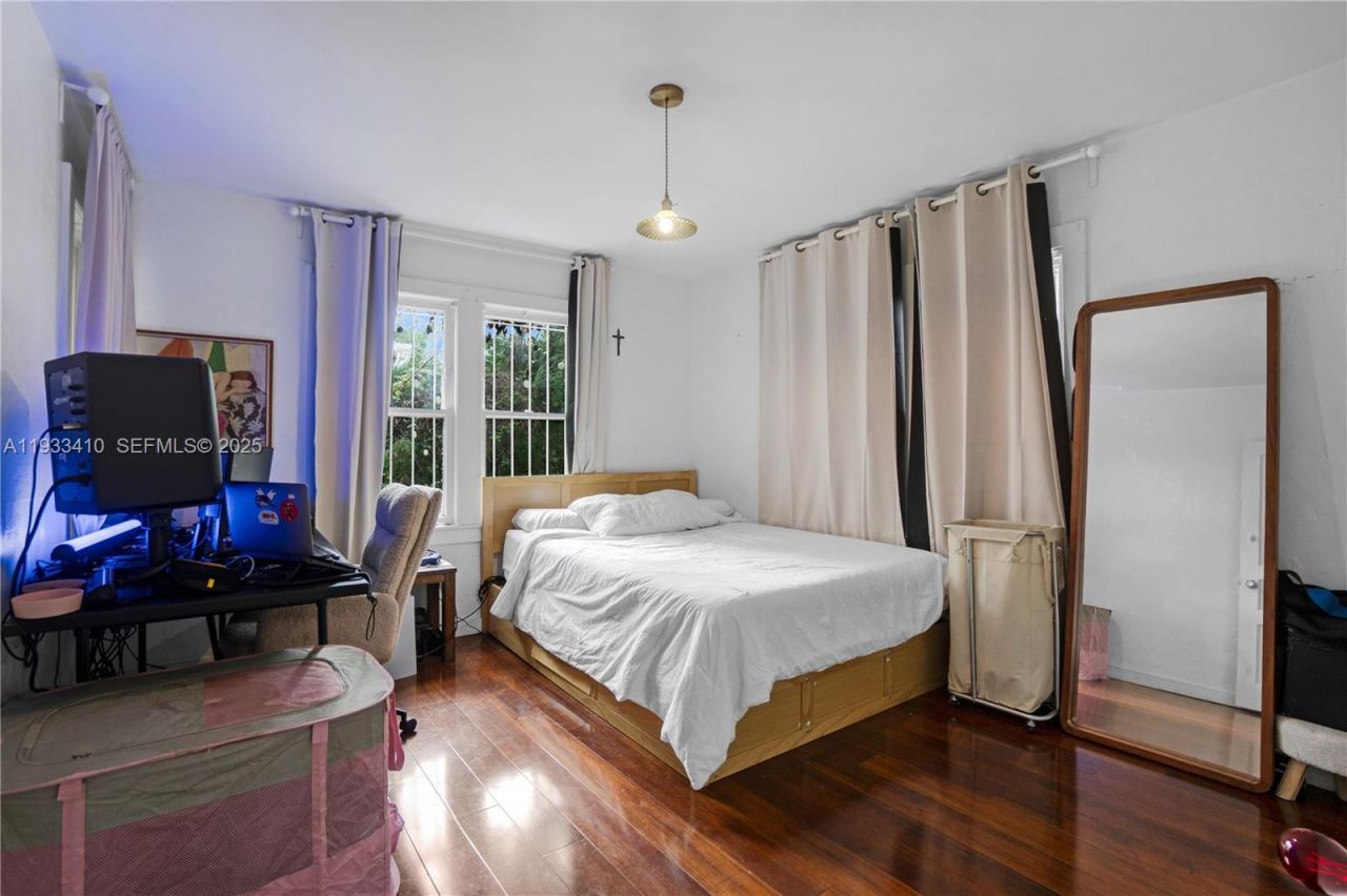 9210 NW 4th Ave , Miami, FL 33150 Photo