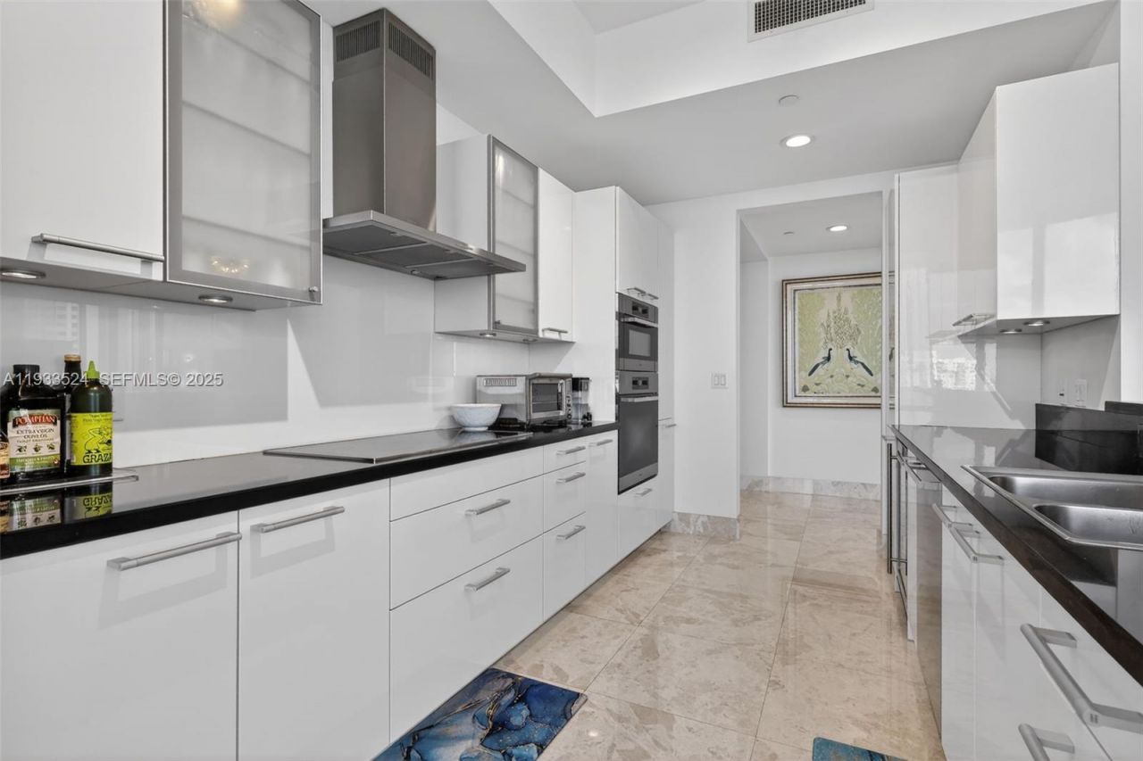 4100 Island Blvd , Unit 1403, Aventura, FL 33160 Photo