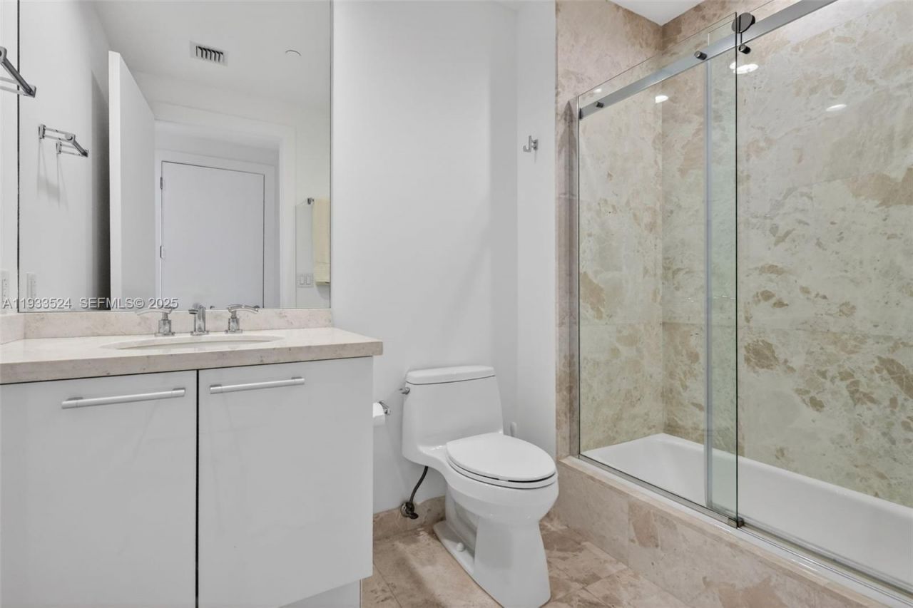 4100 Island Blvd , Unit 1403, Aventura, FL 33160 Photo