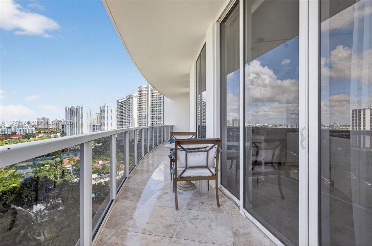 4100 Island Blvd , Unit 1403, Aventura, FL 33160 Photo