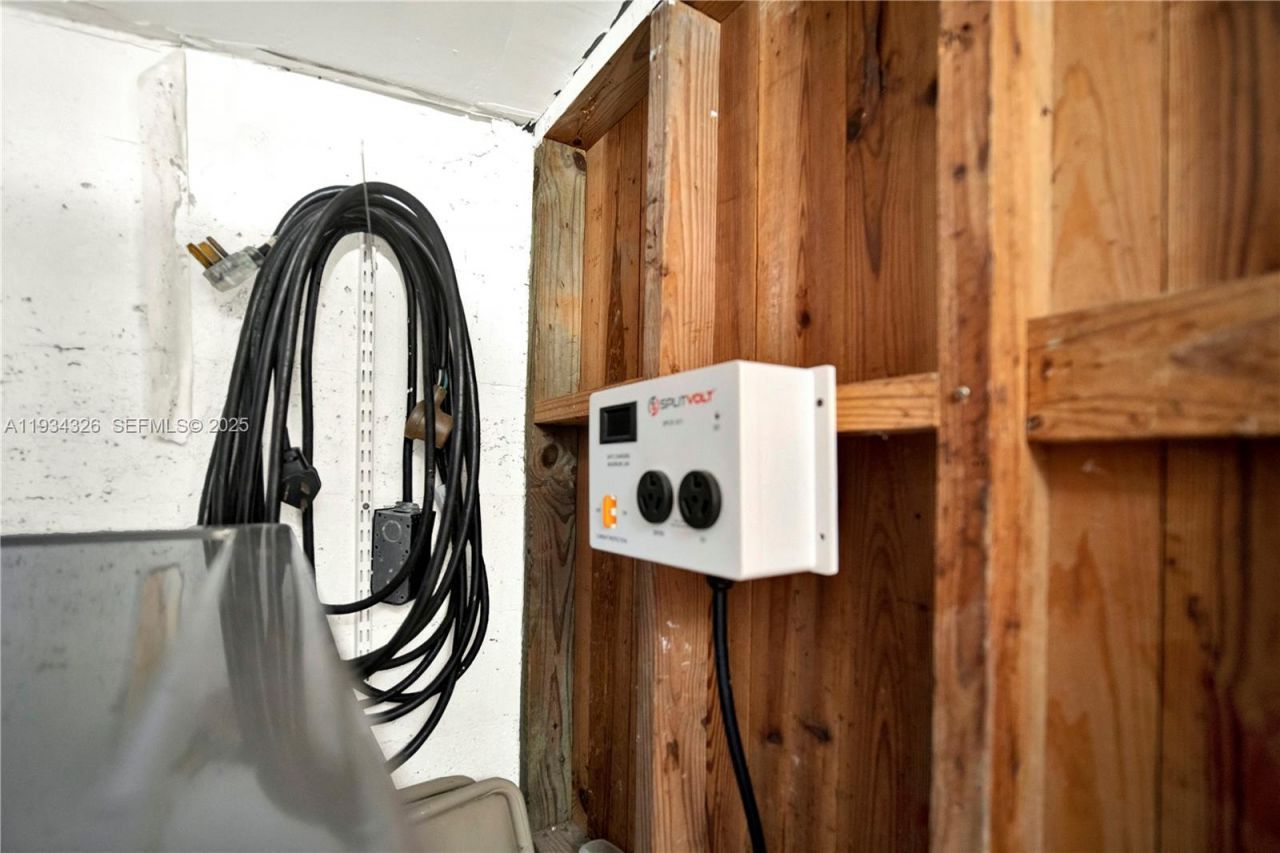 7135 SW 19th Ter, Miami, FL 33155 Photo