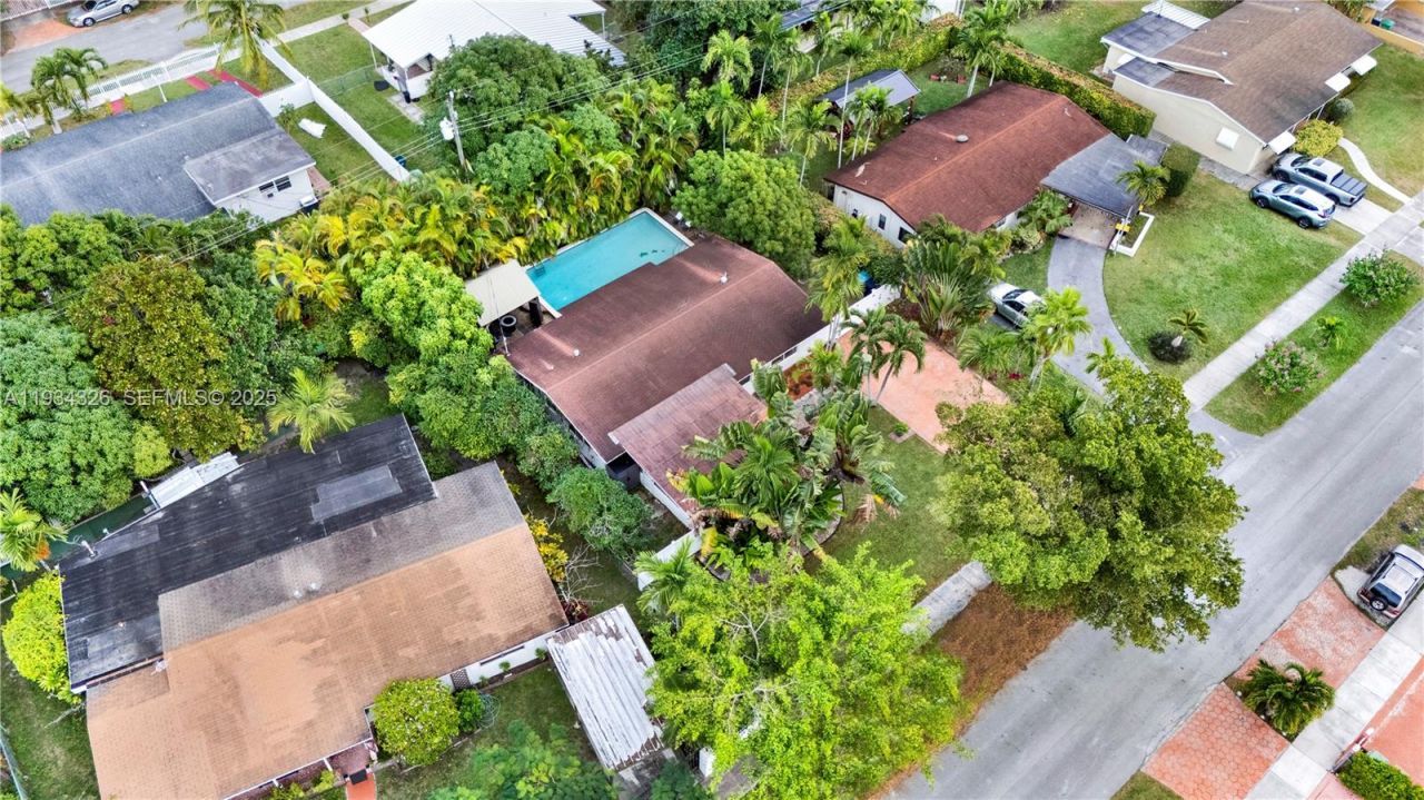 7135 SW 19th Ter, Miami, FL 33155 Photo