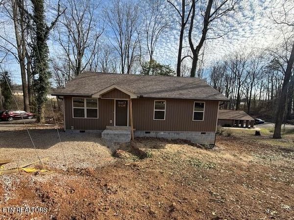129 E Wadsworth Circle , Oak Ridge, TN 37830