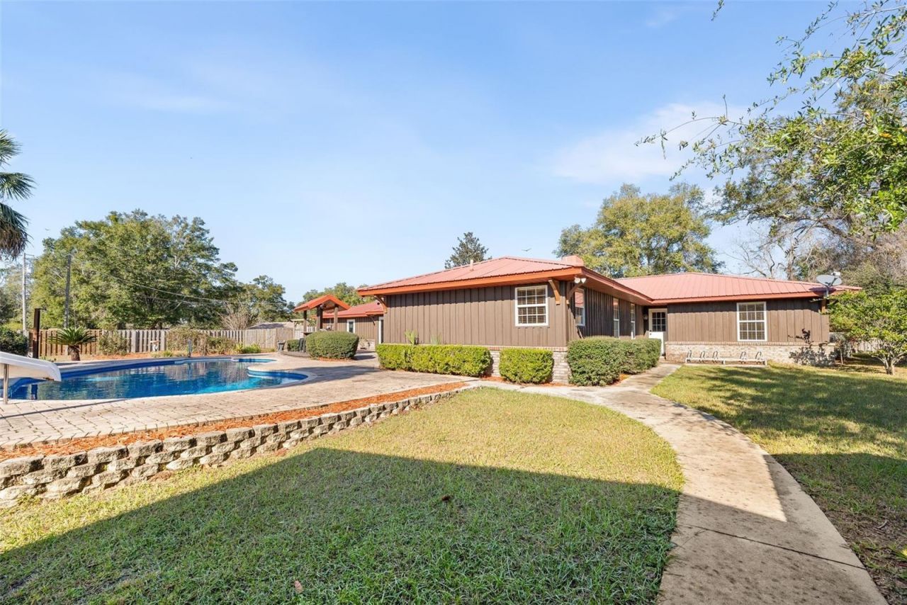 137 SW Meadow Terrace, Lake City, FL 32024 Photo