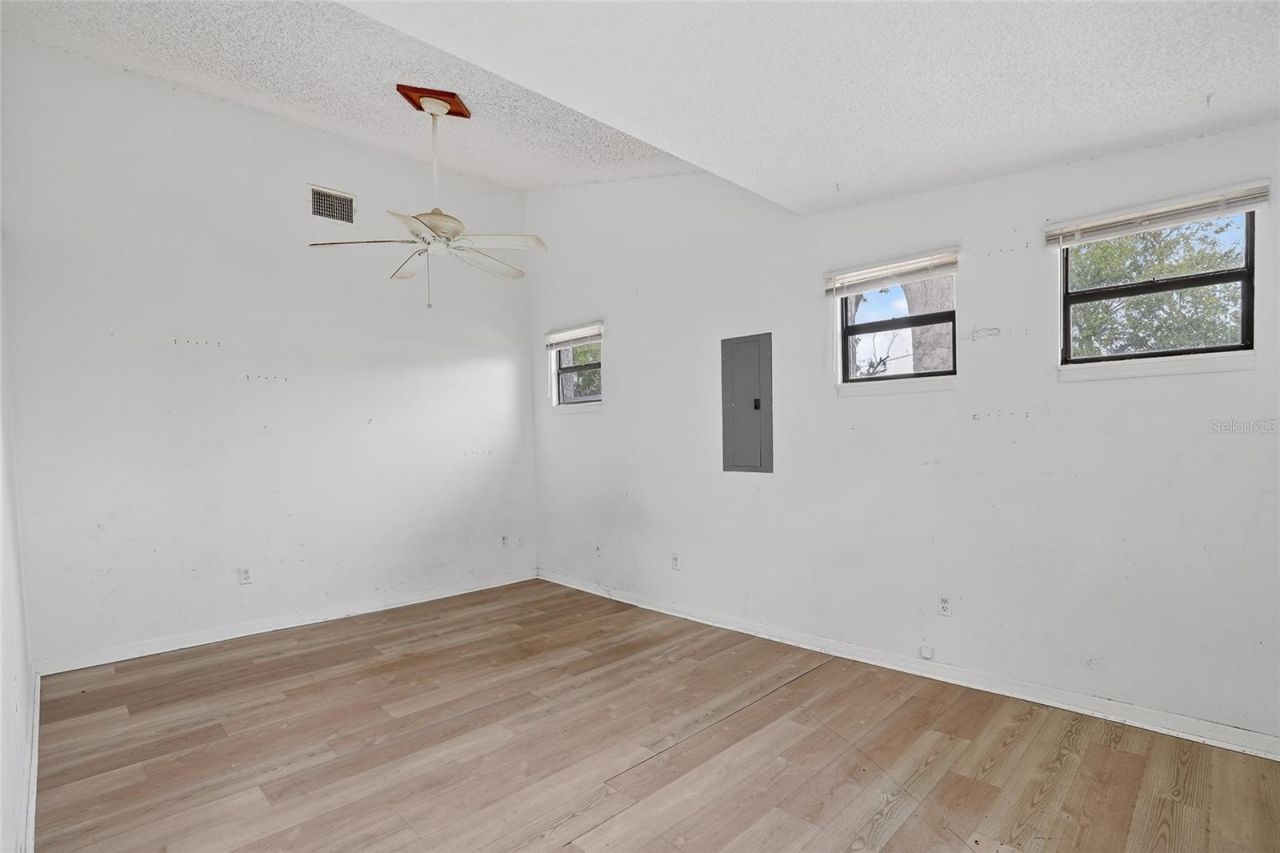 4320 44th Street N, Saint Petersburg, FL 33714 Photo