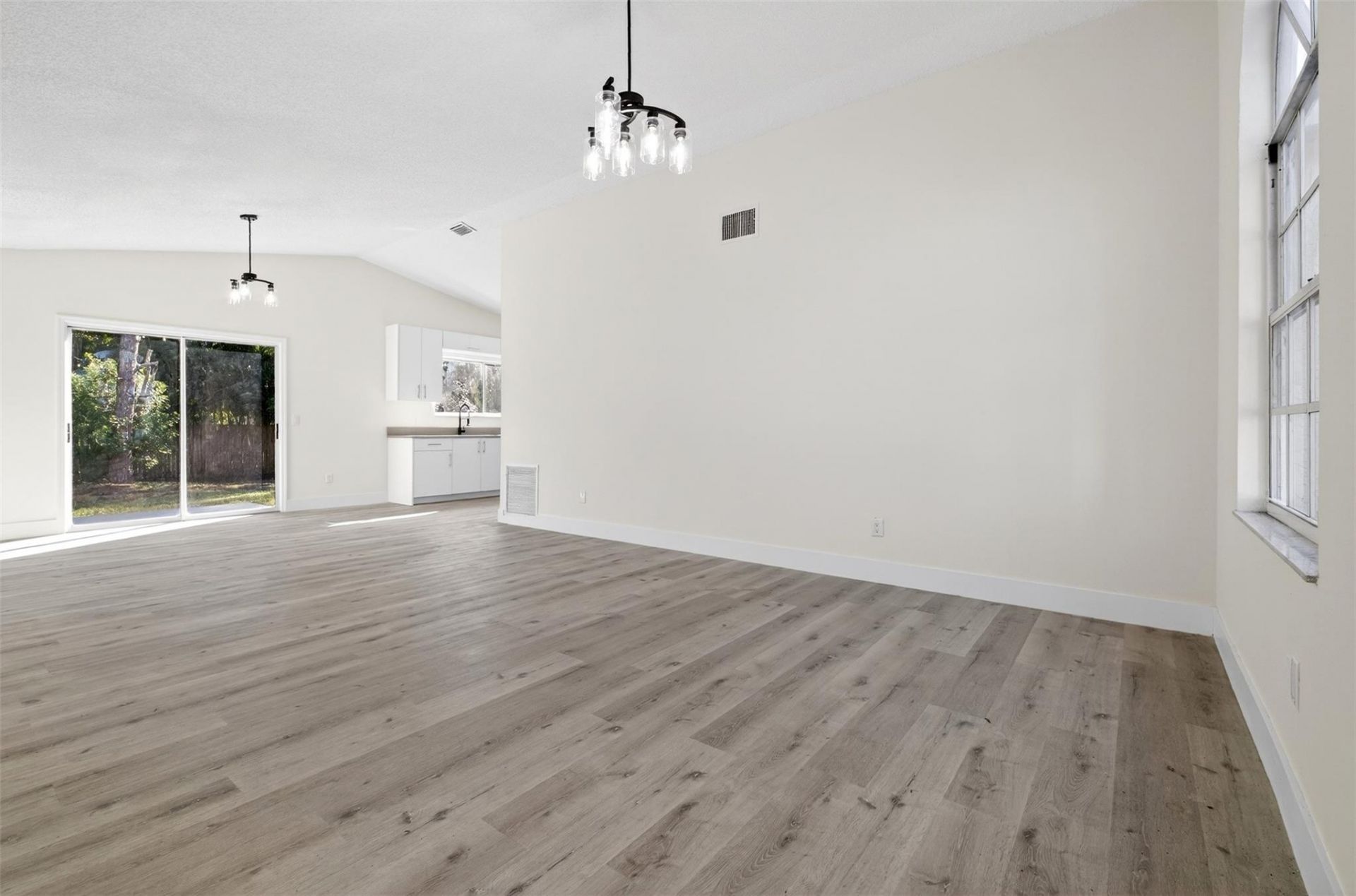 2417 SW Summit St, Port Saint Lucie, FL 34984 Photo