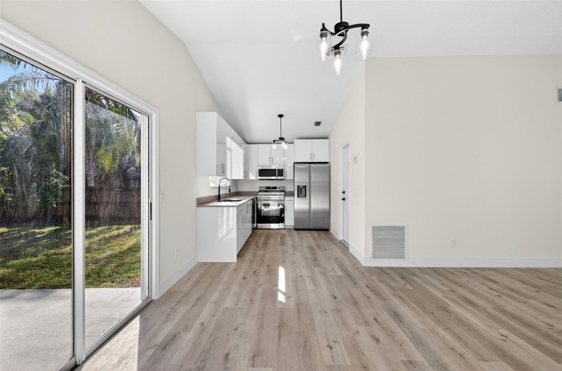 2417 SW Summit St, Port Saint Lucie, FL 34984 Photo