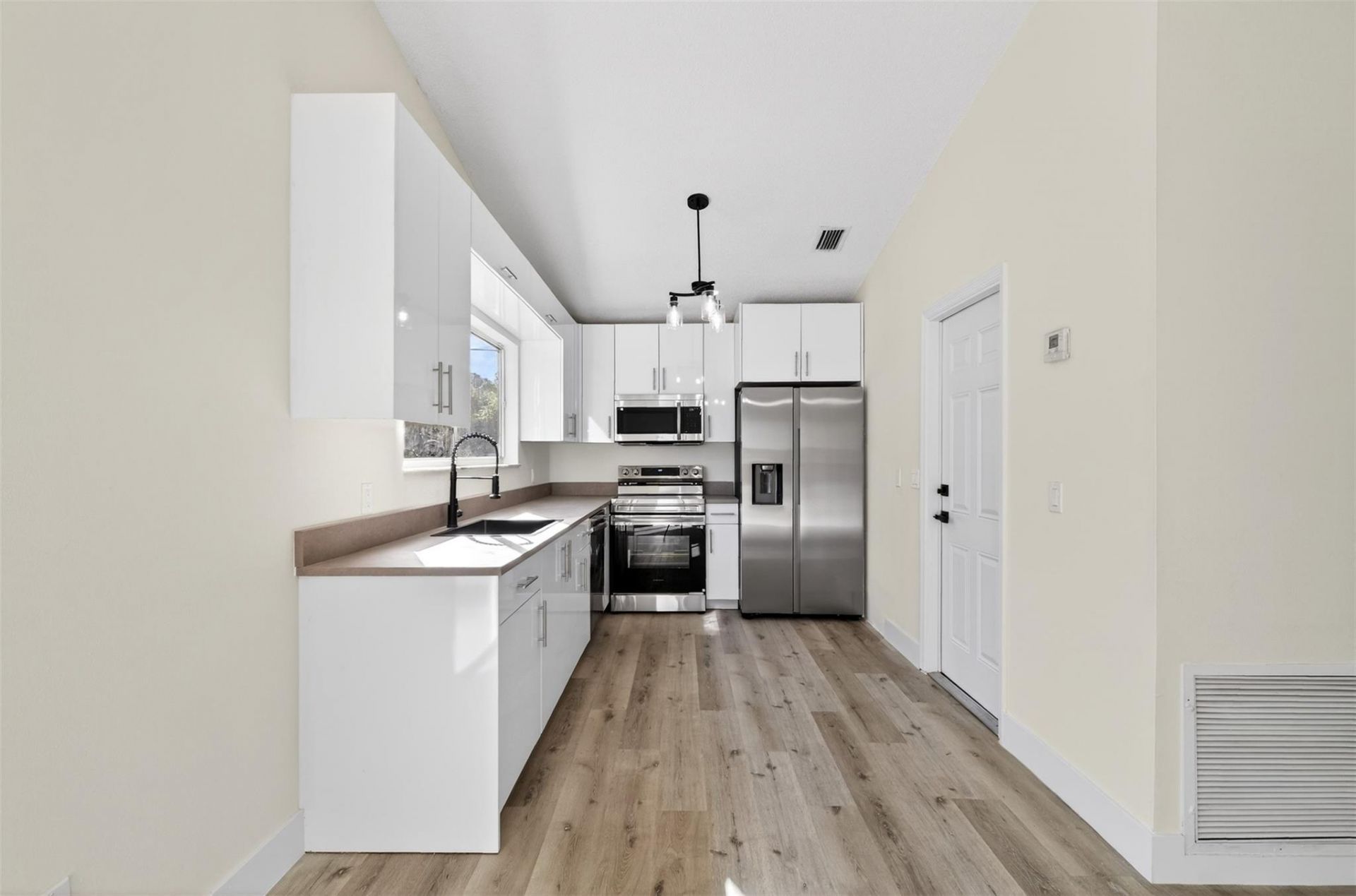 2417 SW Summit St, Port Saint Lucie, FL 34984 Photo