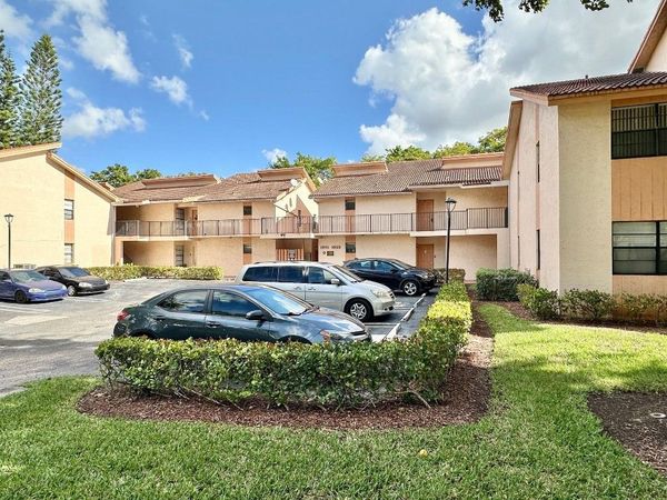 1917 NW 94TH AV, Unit 204A, Coral Springs, FL 33071