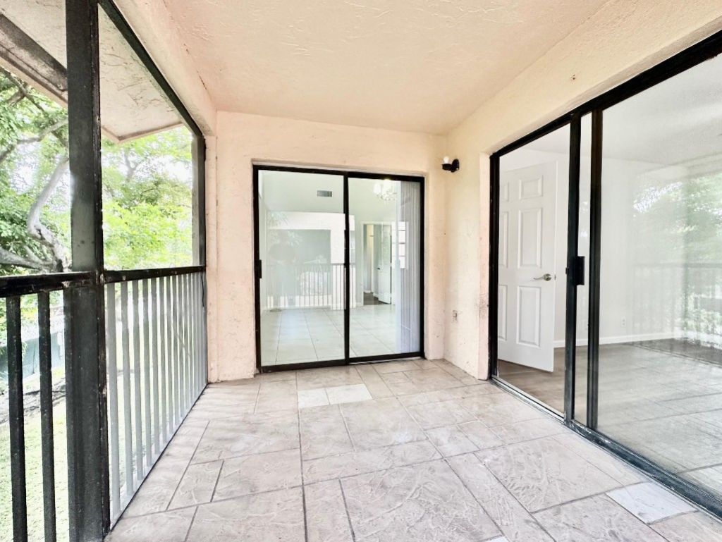 1917 NW 94th Avenue, Unit 204a, Coral Springs, FL 33071 Photo