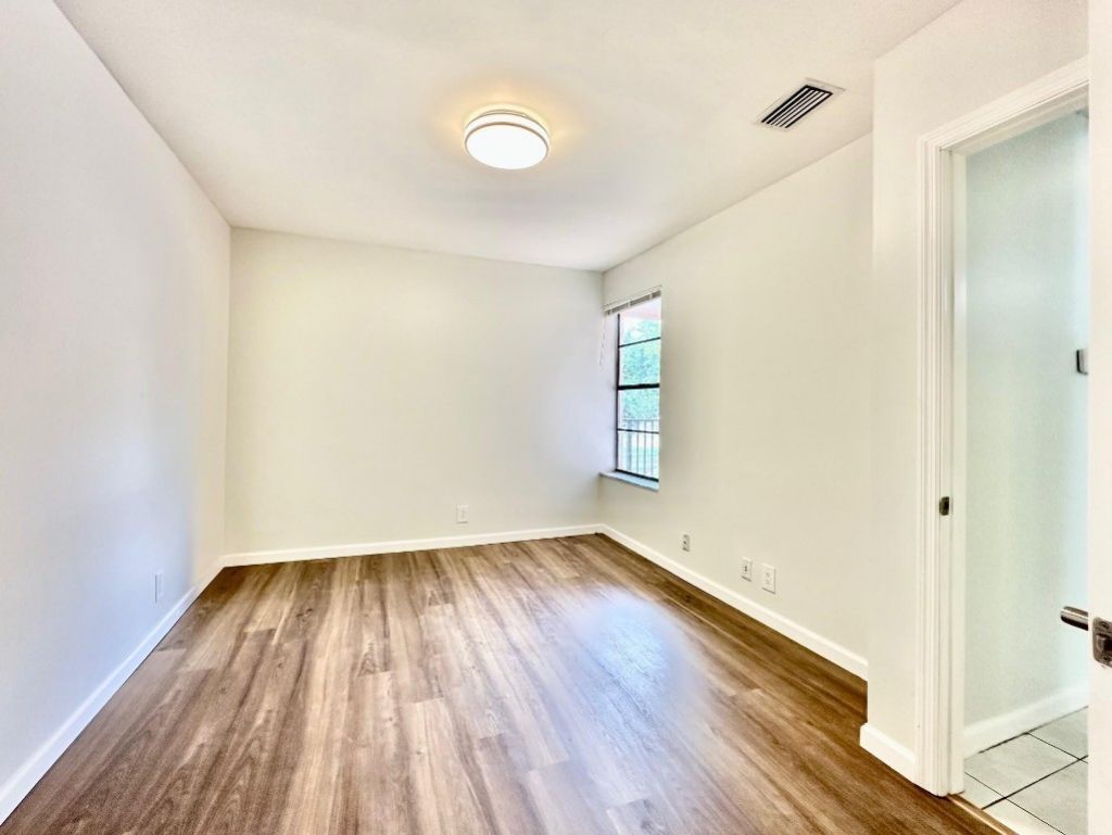 1917 NW 94th Avenue, Unit 204a, Coral Springs, FL 33071 Photo