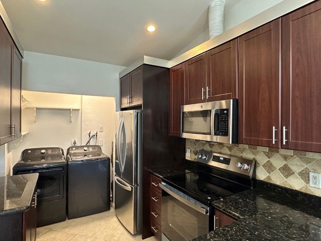 1917 NW 94th Avenue, Unit 204a, Coral Springs, FL 33071 Photo