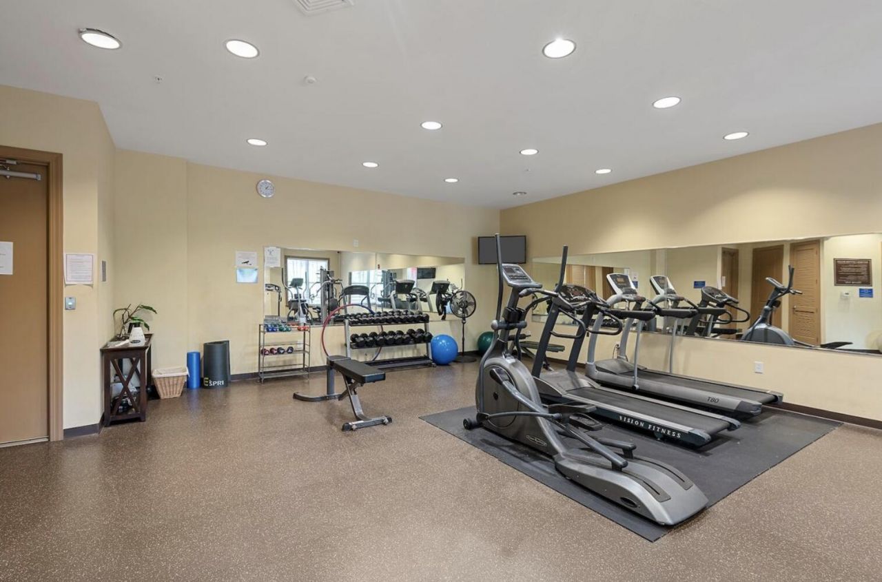 200 River Landing Photo 20