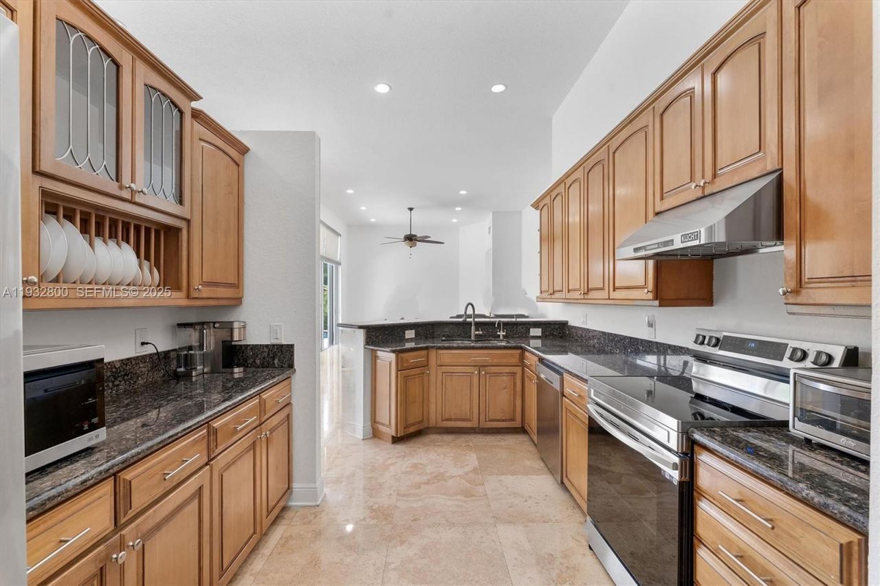 2667 Palmer Pl, Weston, FL 33332 Photo