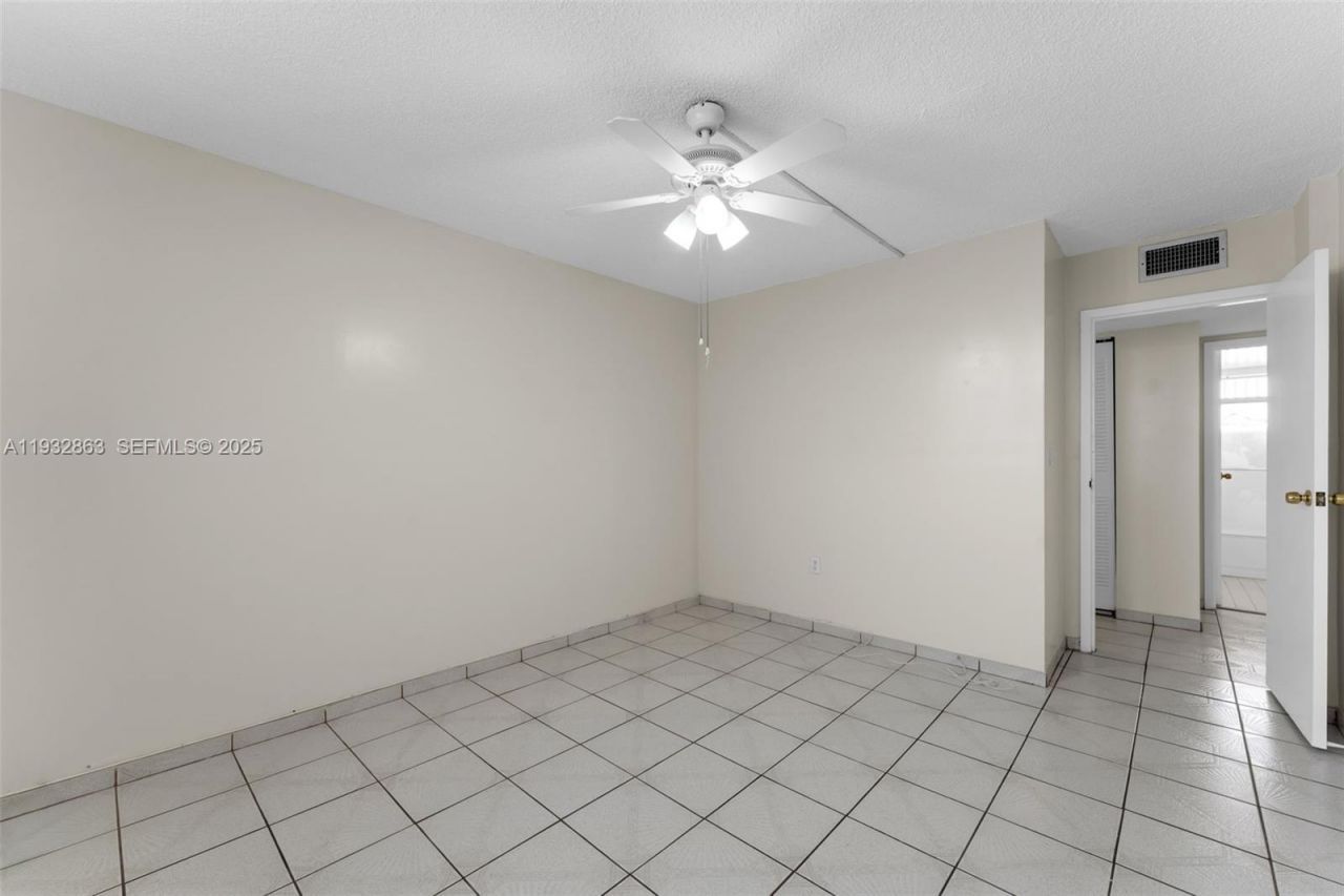 14180 SW 84th St, Unit 508-G, Miami, FL 33183 Photo