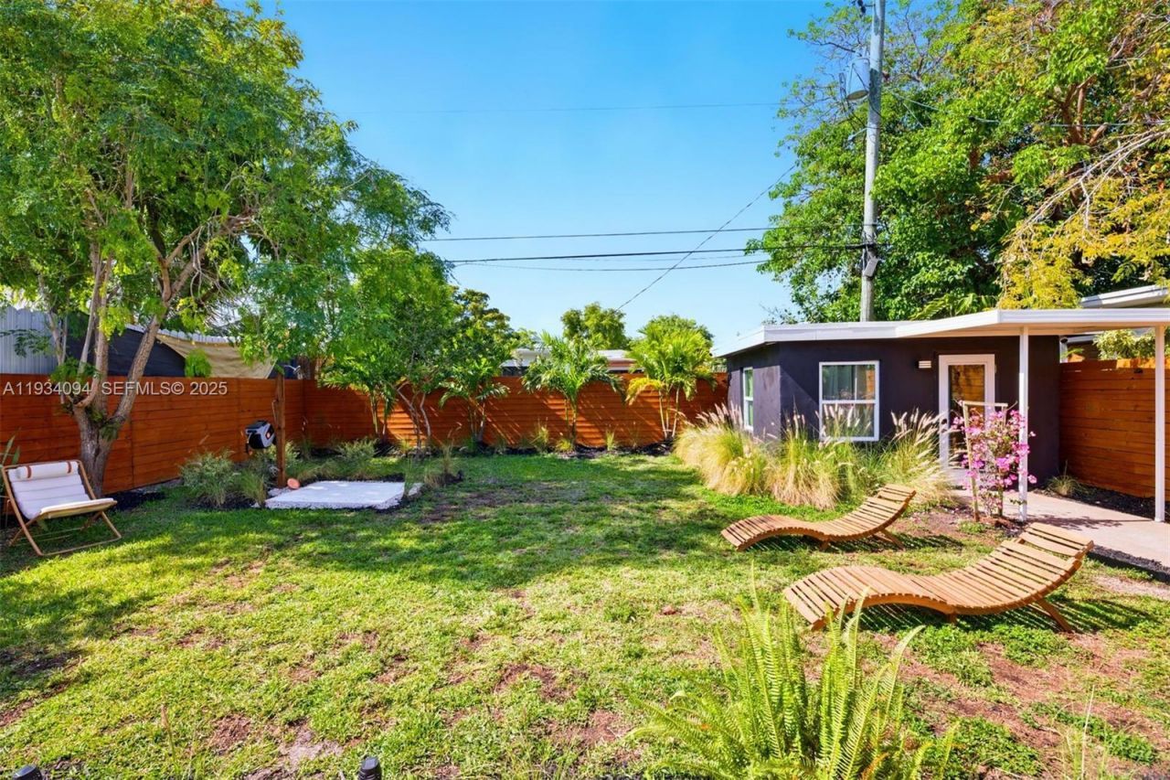 1363 Biarritz Dr, Miami Beach, FL 33141 Photo