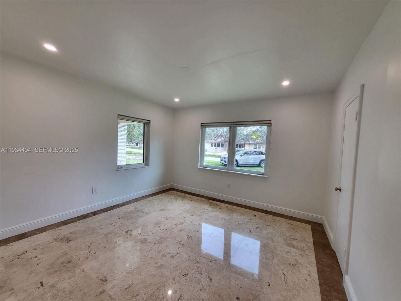 825 Cremona Ave, Coral Gables, FL 33146 Photo