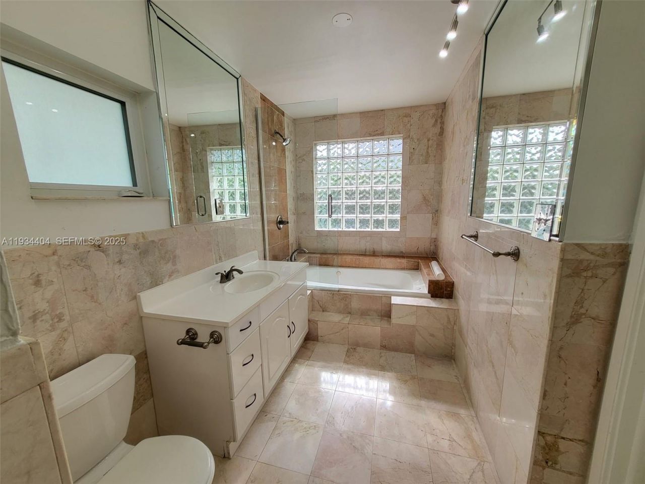 825 Cremona Ave, Coral Gables, FL 33146 Photo