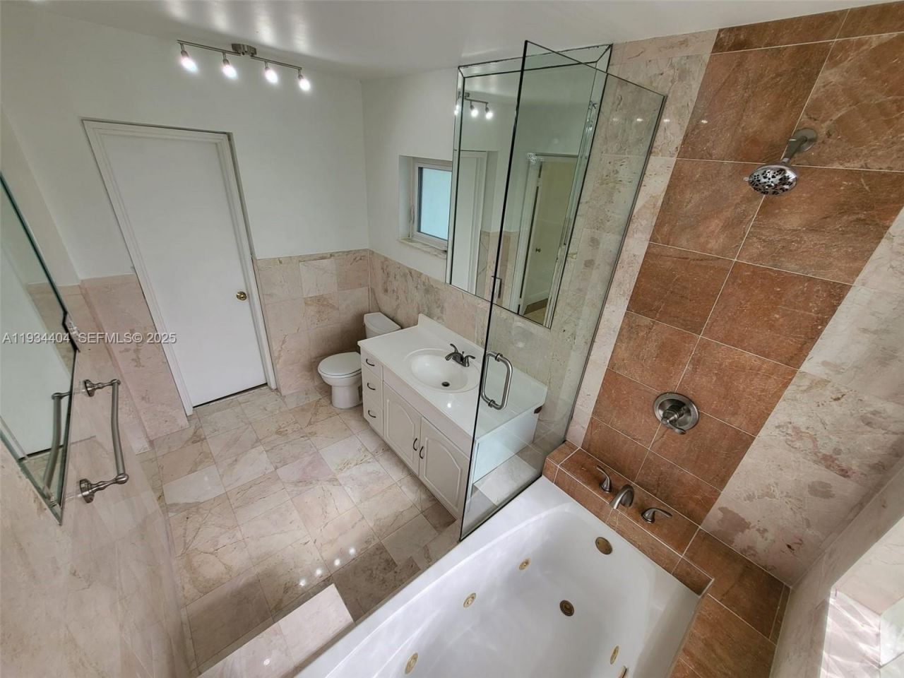 825 Cremona Ave, Coral Gables, FL 33146 Photo