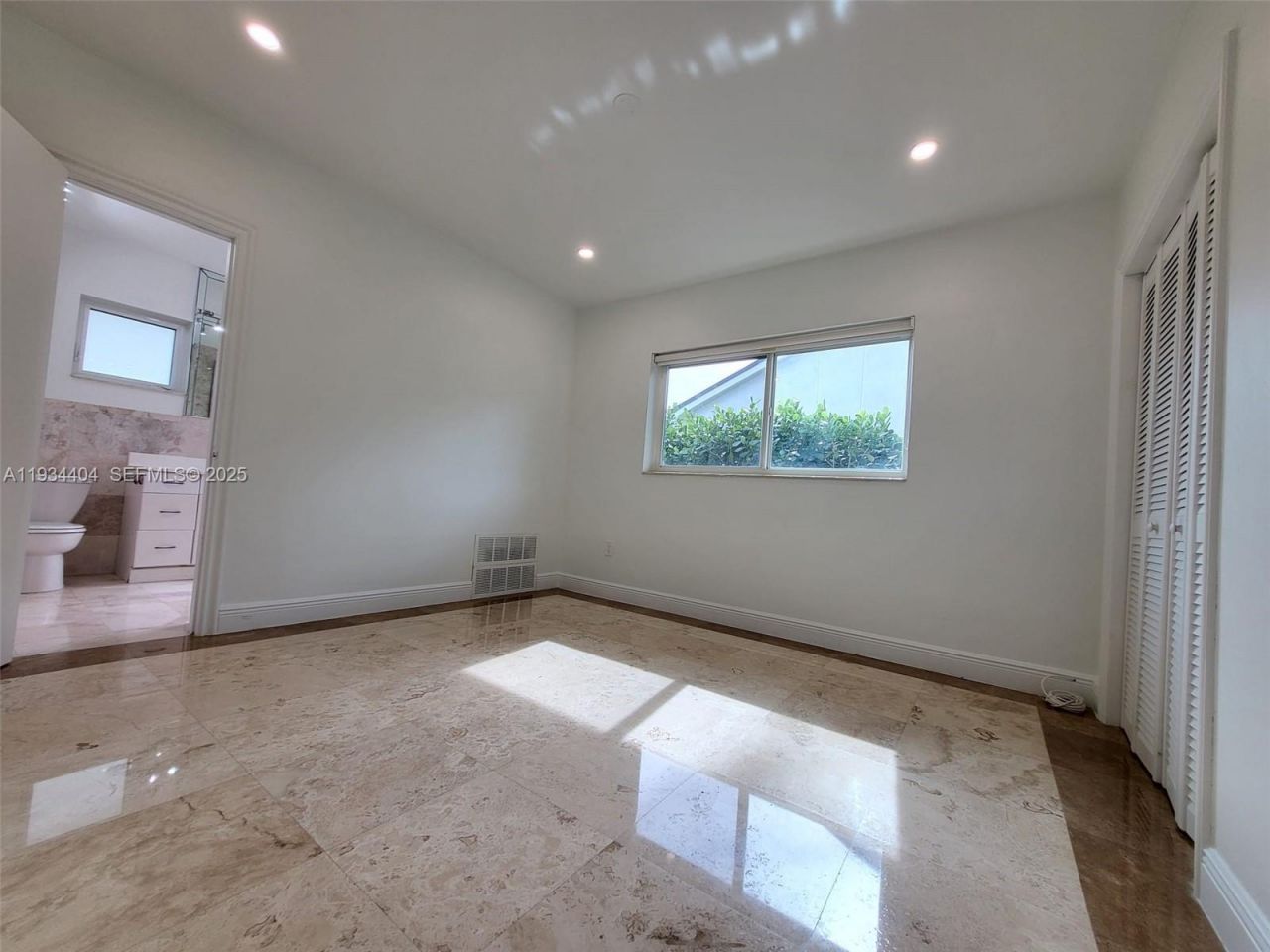 825 Cremona Ave, Coral Gables, FL 33146 Photo