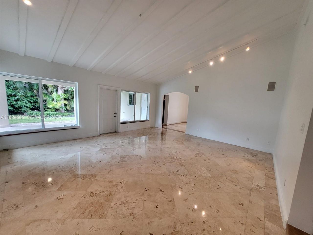 825 Cremona Ave, Coral Gables, FL 33146 Photo