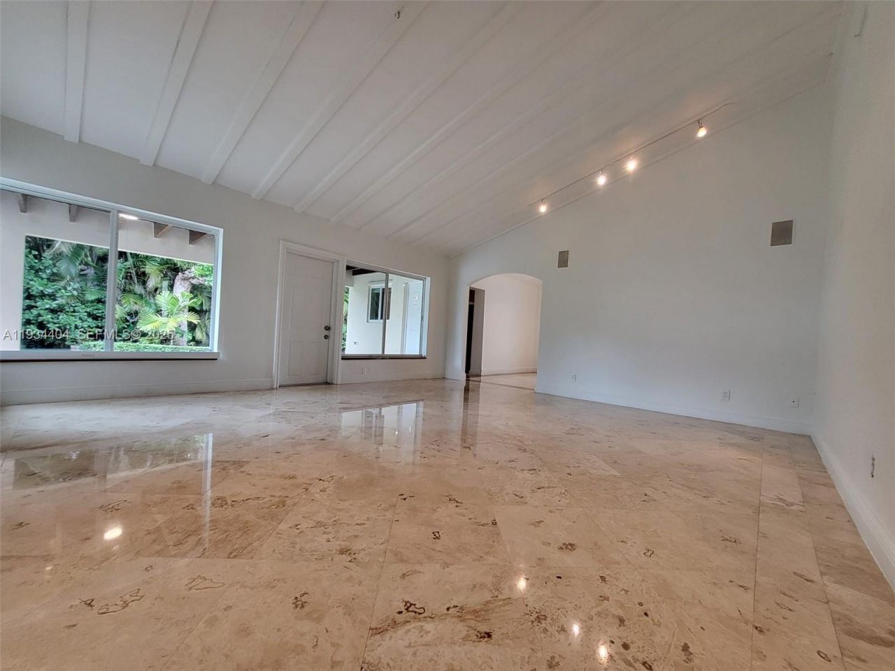 825 Cremona Ave, Coral Gables, FL 33146 Photo