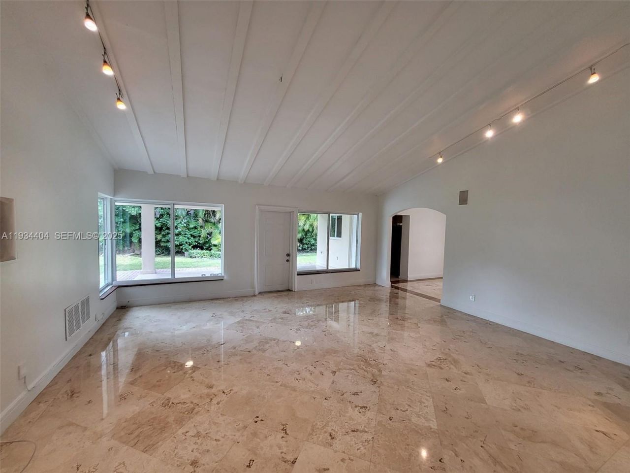 825 Cremona Ave, Coral Gables, FL 33146 Photo