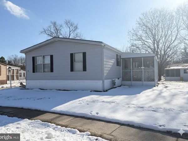 15 EAGLE ROAD, JACKSON, NJ 08527