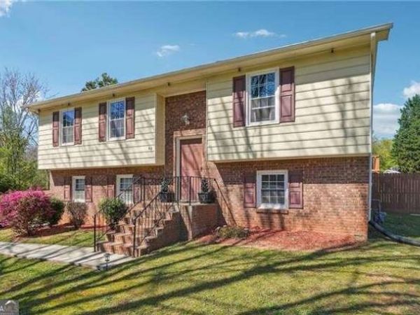 40 Belmont Park Lane, Ellenwood, GA 30294