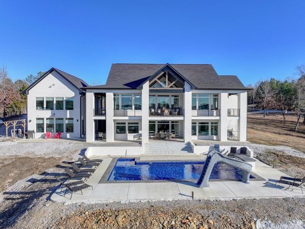 255 Falcon Ridge Trl, Hot Springs Village, AR 71909