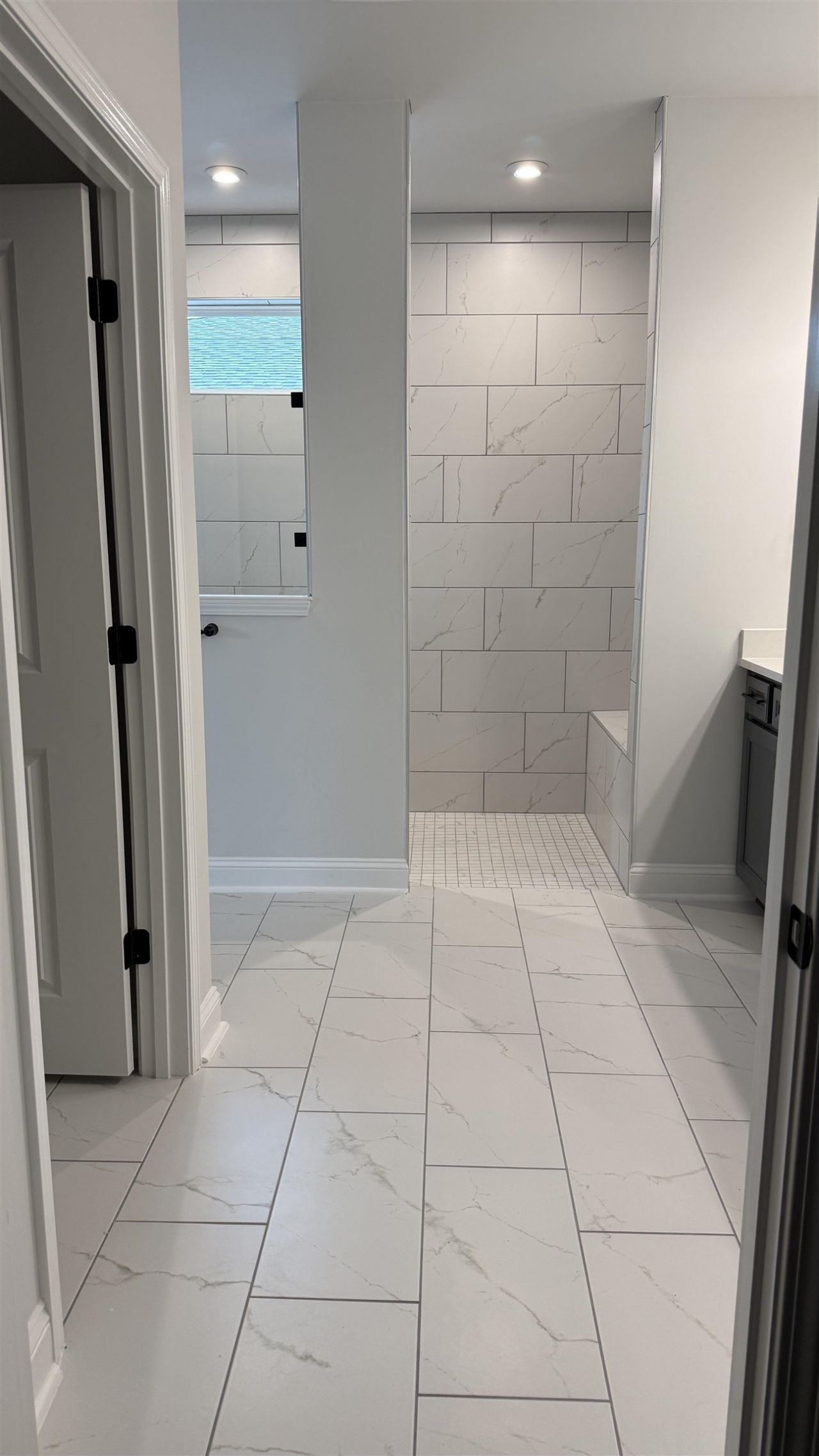 1514 Winding Creek Way Photo 11